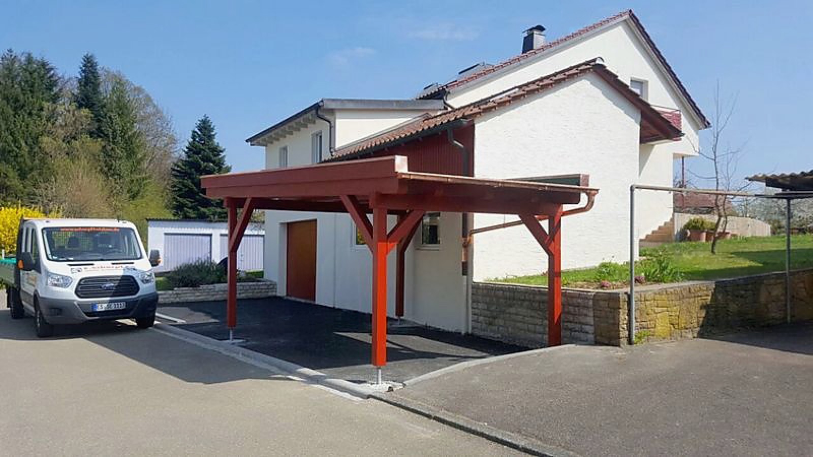 Maßgefertigter Holz-Carport