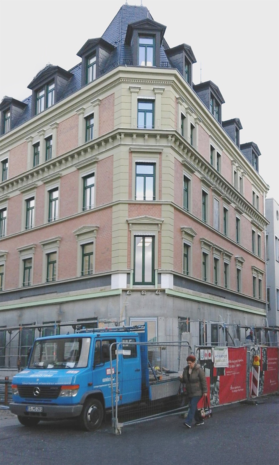 Restaurierter historischer Dachstuhl